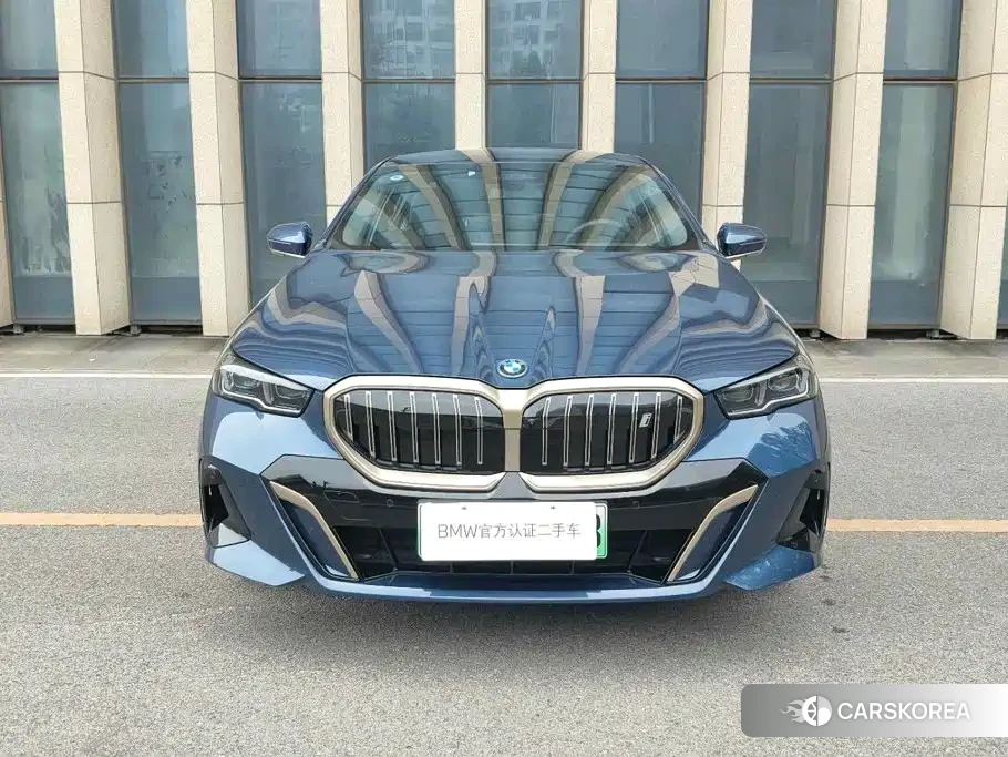BMW i5 2025 Синий из Китая, фото 2