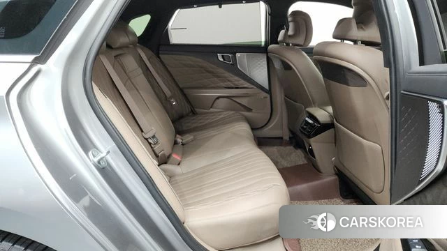 Kia K8 2021 Серебристо-серый из Кореи, фото 2