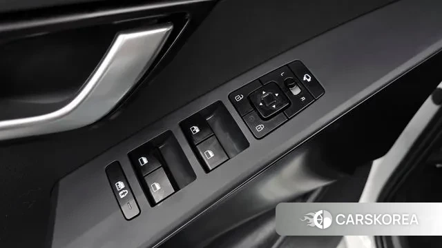 Kia Di Ol Nu Niro 2022 Белый из Кореи, фото 2