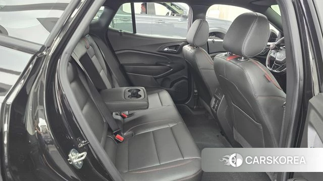 Chevrolet (GM Daewoo) Trax Crossover 2024 Черный из Кореи, фото 2