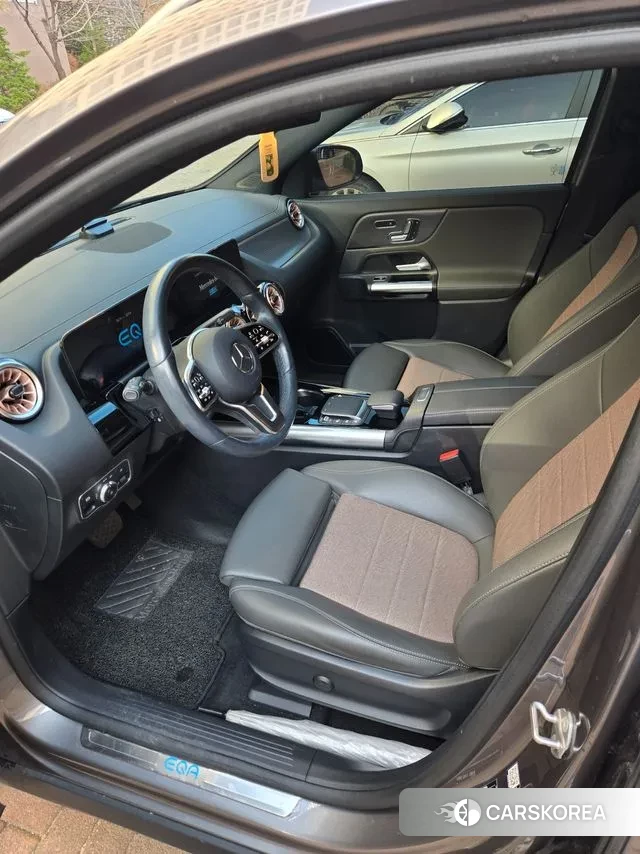 Mercedes-Benz EQA H243 2021 Серый из Кореи, фото 2