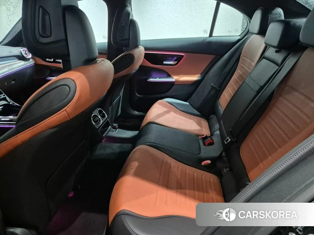 Mercedes-Benz C-Class W206 2026 Черный из Кореи, фото 2