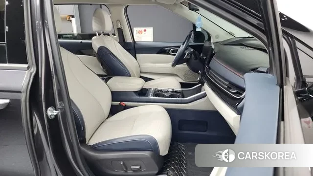 Kia The New Carnival 4th Generation 2024 Серый из Кореи, фото 2