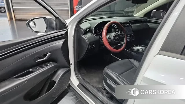 Hyundai Tucson (NX4) 2021 Белый из Кореи, фото 2