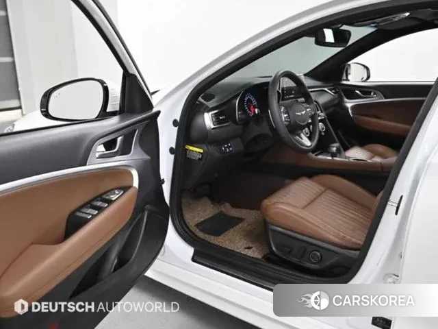 Genesis G70 2019 Белый из Кореи, фото 2