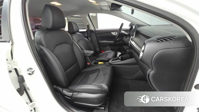 Kia Come New K3 2019 Белый из Кореи, фото 2