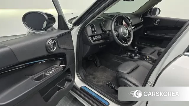 Mini Cooper Countryman 2021 Серебристо-серый из Кореи, фото 2