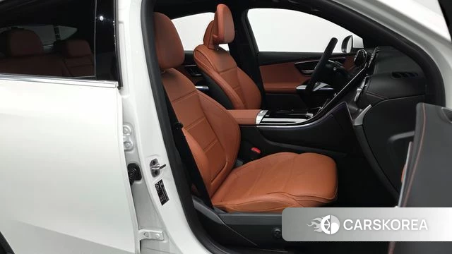 Mercedes-Benz GLC-Class X254 2026 Белый из Кореи, фото 2