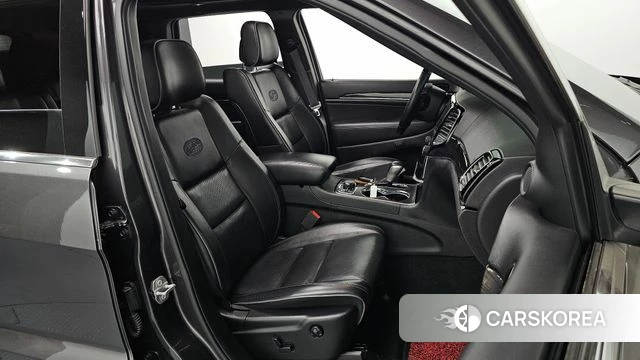 Jeep Grand Cherokee 2020 Серый из Кореи, фото 2
