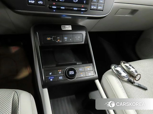 Hyundai Kona Hybrid (SX2) 2023 Белый из Кореи, фото 2