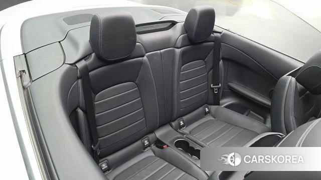 Mercedes-Benz C-Class W205 2019 Белый из Кореи, фото 2