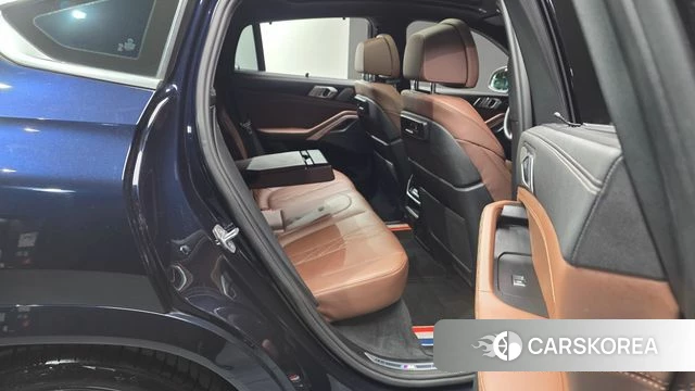 BMW X6 (G06) 2023 Черный из Кореи, фото 2