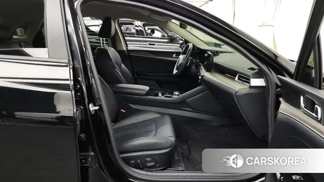 Kia K5 3rd generation 2022 Черный из Кореи, фото 2