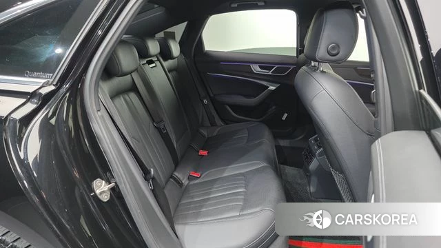 Audi A6 (C8) 2021 Черный из Кореи, фото 2