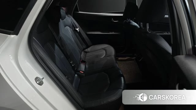 Kia The New K5 2nd generation 2018 Белый из Кореи, фото 2