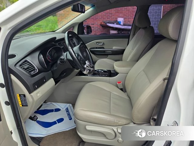 Kia The New Carnival 2019 Белый из Кореи, фото 2