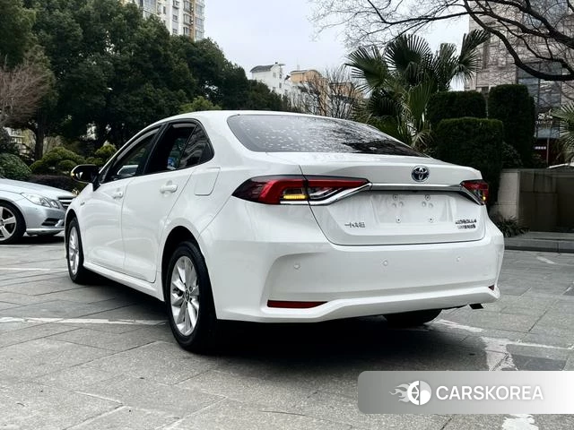 Toyota Corolla 2020 Белый из Китая, фото 2