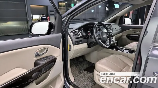 Kia The New Carnival 2019 Серый из Кореи, фото 2