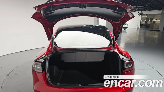 Tesla Model 3 2020 Красный из Кореи, фото 2