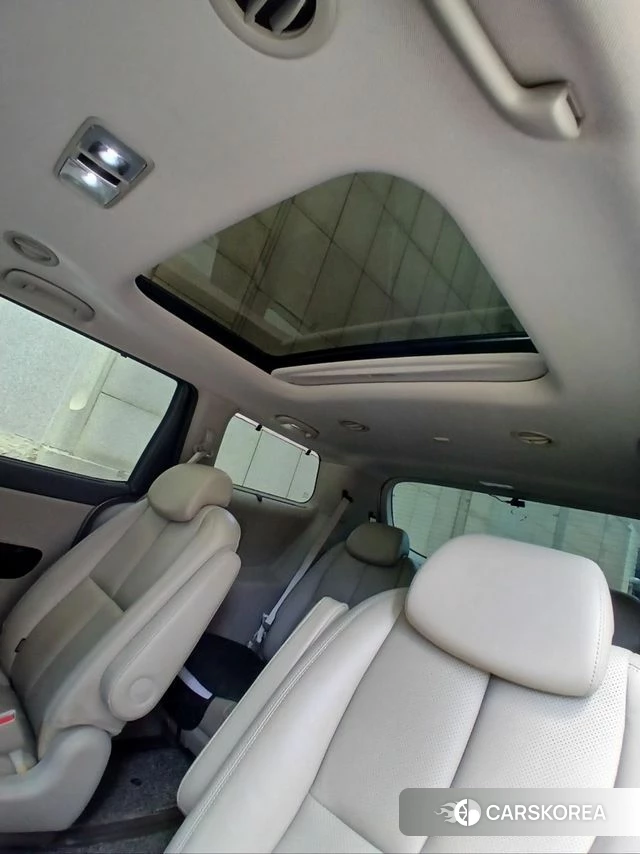 Kia The New Carnival 2018 Белый из Кореи, фото 2