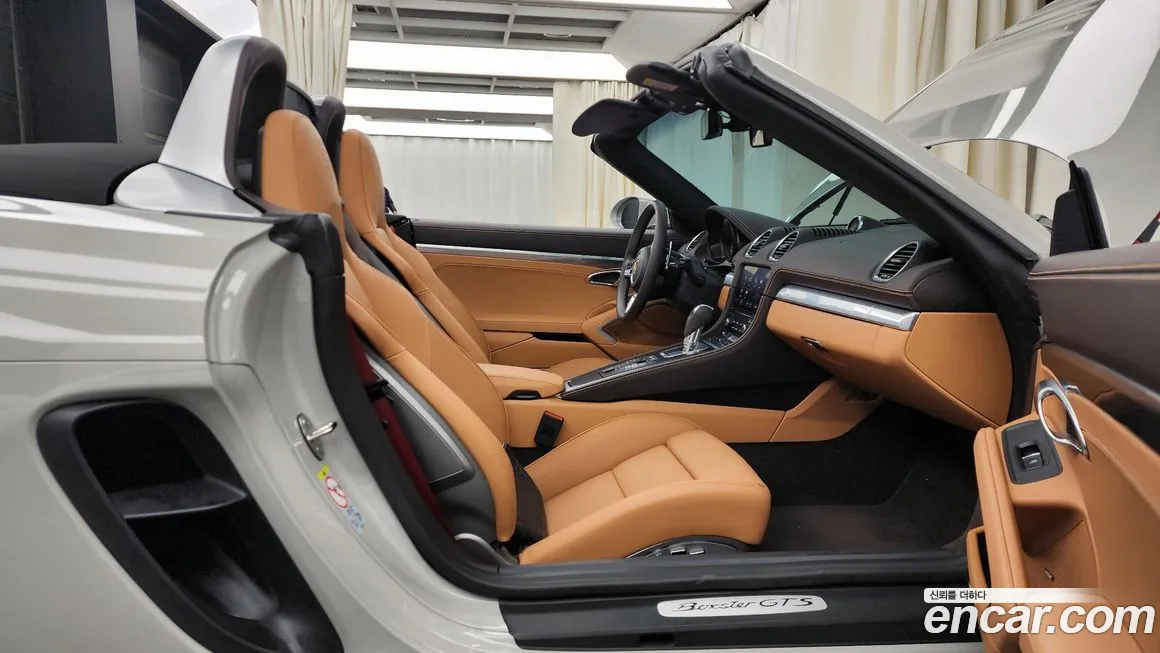 Porsche 718 Boxster 2024 Красный из Кореи, фото 2