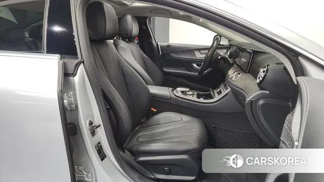 Mercedes-Benz CLS-Class C257 2019 Серебряный из Кореи, фото 2