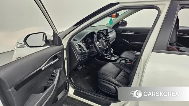 Kia Seltos 2020 Белый из Кореи, фото 2