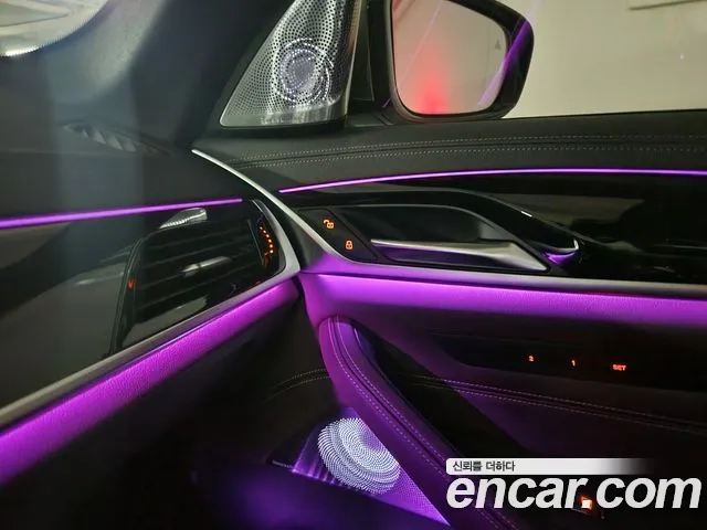 BMW 5 Series (G30) id 2710136 из Кореи 2