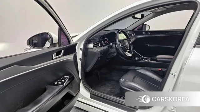 Kia K5 3rd generation 2020 Белый из Кореи, фото 2