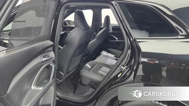 Audi Q5 (80A) 2025 Черный из Кореи, фото 2