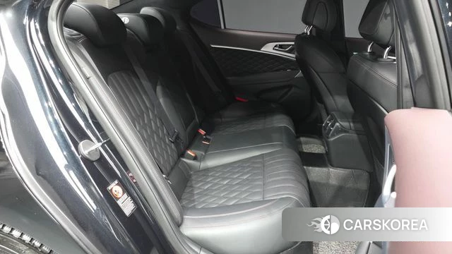 Genesis G70 2019 Черный из Кореи, фото 2