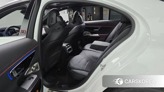 Mercedes-Benz E-Class W214 2025 Белый из Кореи, фото 2