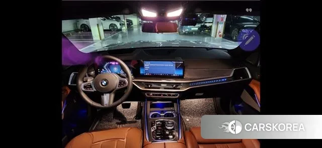 BMW X7 (G07) 2025 Белый из Кореи, фото 2