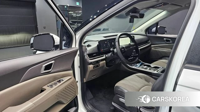 Kia The New Carnival 4th Generation 2025 Белый из Кореи, фото 2