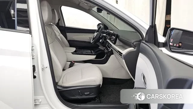 Hyundai The New Tucson (NX4) 2024 Белый из Кореи, фото 2