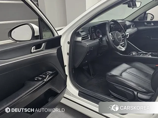 Kia K5 3rd generation 2022 Белый из Кореи, фото 2