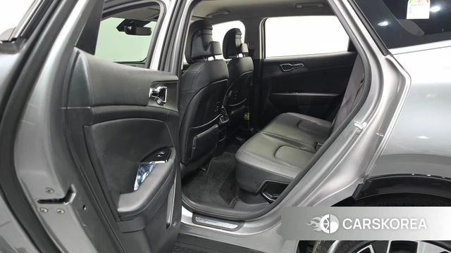 Kia Sportage 5th Generation Hybrid 2024 Серый из Кореи, фото 2