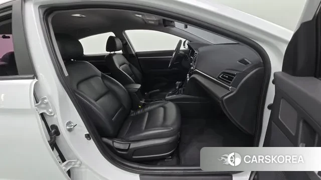 Hyundai The New Avante AD 2018 Белый из Кореи, фото 2