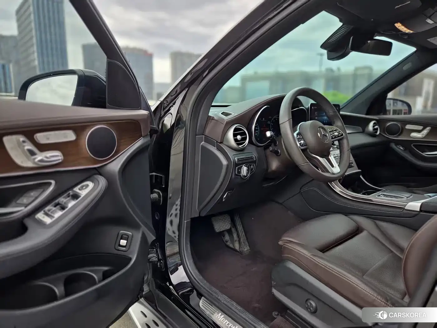 Mercedes-Benz GLC 2022 Черный из Китая, фото 2
