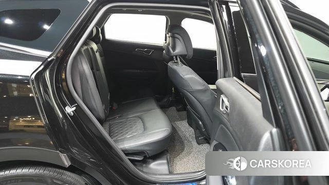 Kia Sportage 5th Generation 2021 Черный из Кореи, фото 2