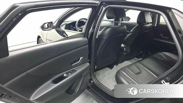 Hyundai Avante Hybrid (CN7) 2021 Черный из Кореи, фото 2