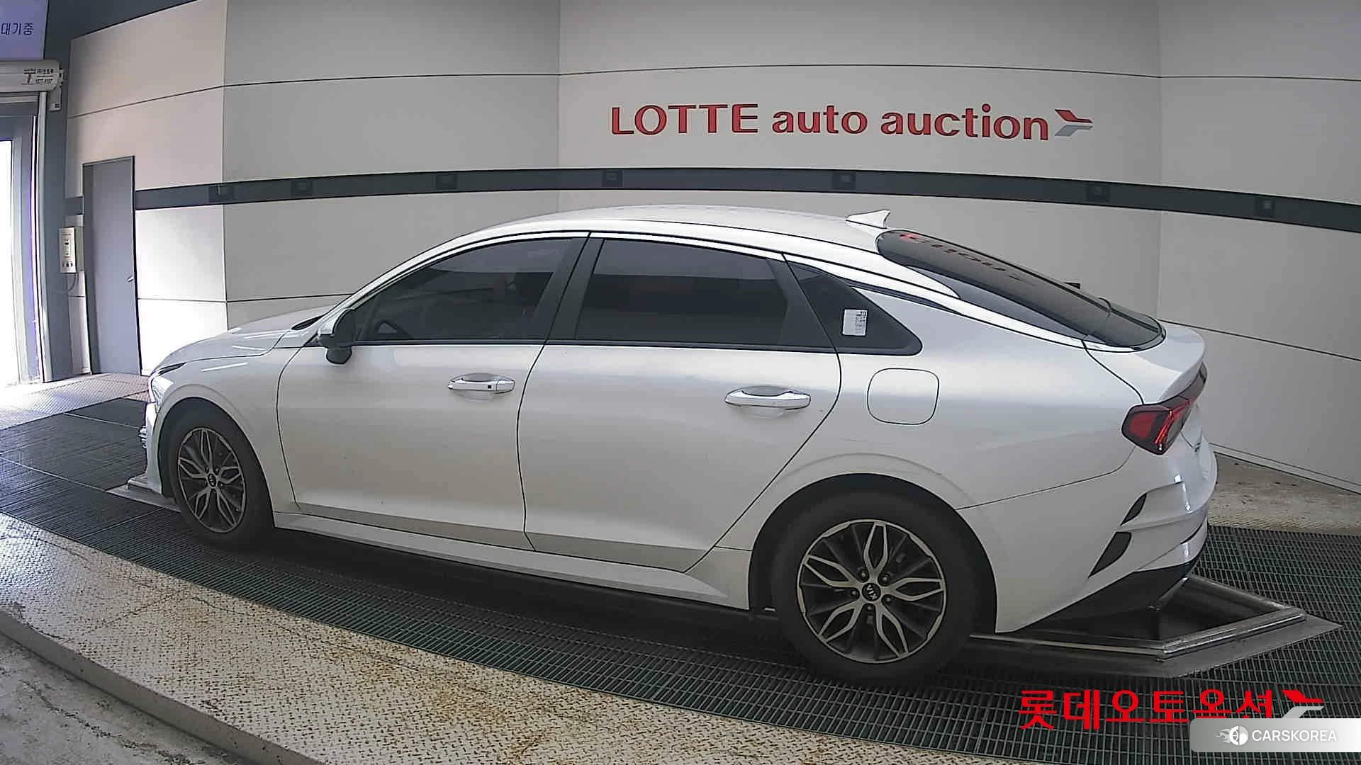 Kia K5 2020 Snow White Pearl (optional) из Кореи, фото 2