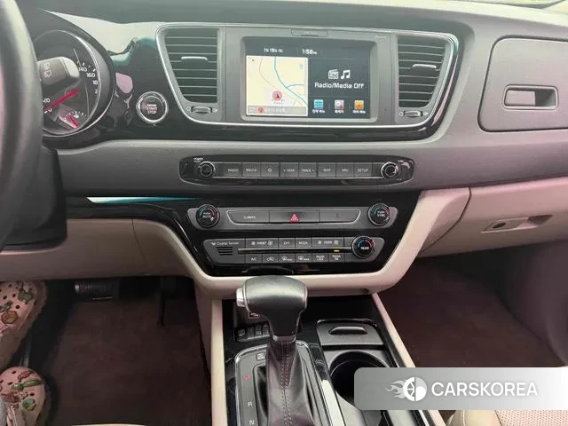 Kia All New Carnival 2018 Черный из Кореи, фото 2