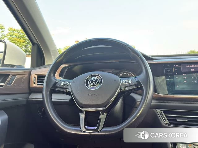 Volkswagen Tuyue 2021 Белый из Китая, фото 2