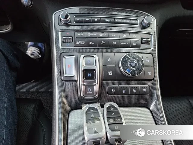 Hyundai The New Santa Fe 2022 Черный из Кореи, фото 2