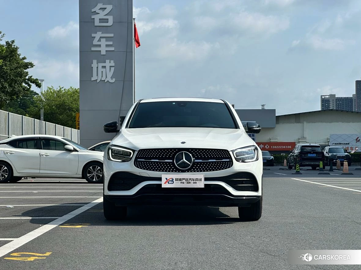 Mercedes-Benz GLC Coupe 2021 Белый из Китая, фото 2