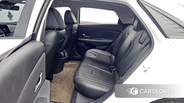 Hyundai Avante (CN7) 2021 Белый из Кореи, фото 2