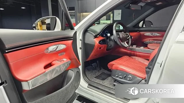 Genesis GV70 2021 Белый из Кореи, фото 2