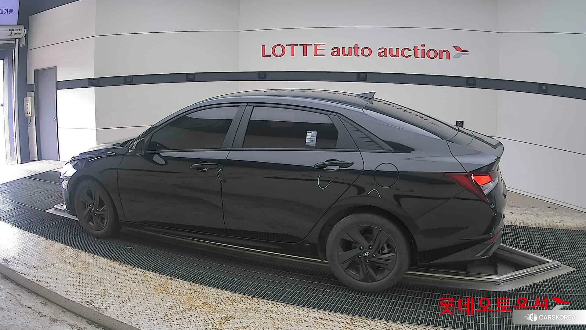 Hyundai Avante 2023 Phantom Black Pearl из Кореи, фото 2
