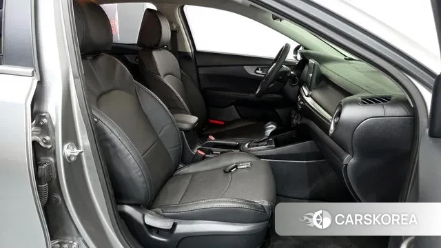 Kia Come New K3 2019 Серый из Кореи, фото 2